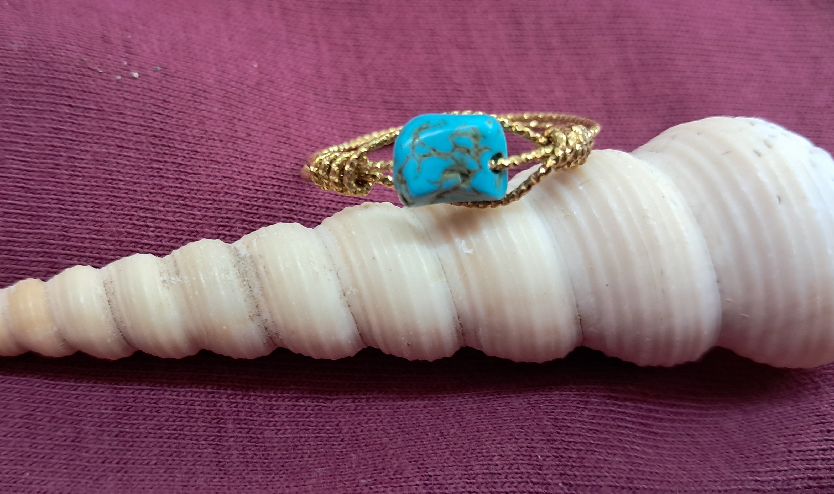 Anillo   hecho a nano de turquesa