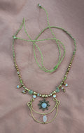 Collar media luna