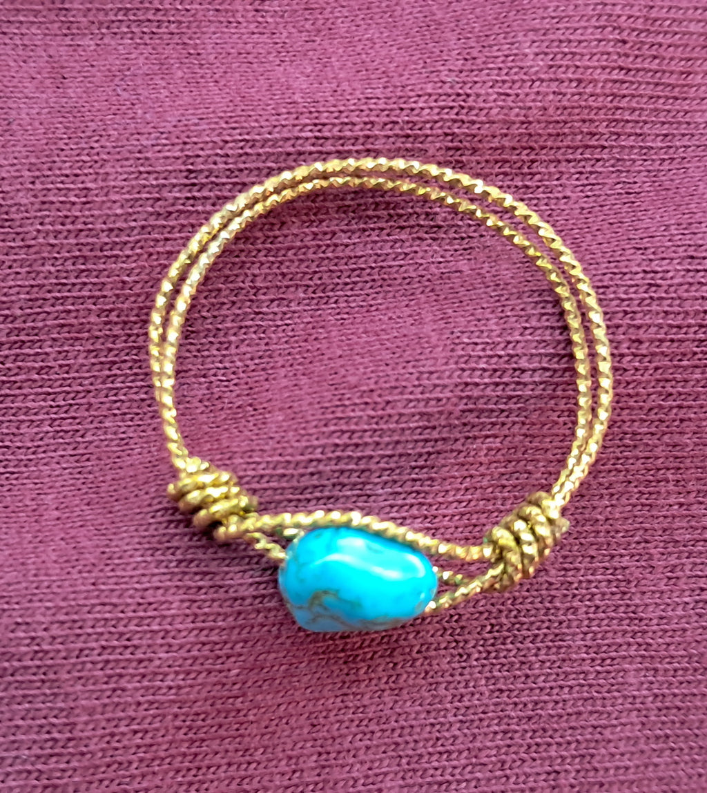 Anillo   hecho a nano de turquesa